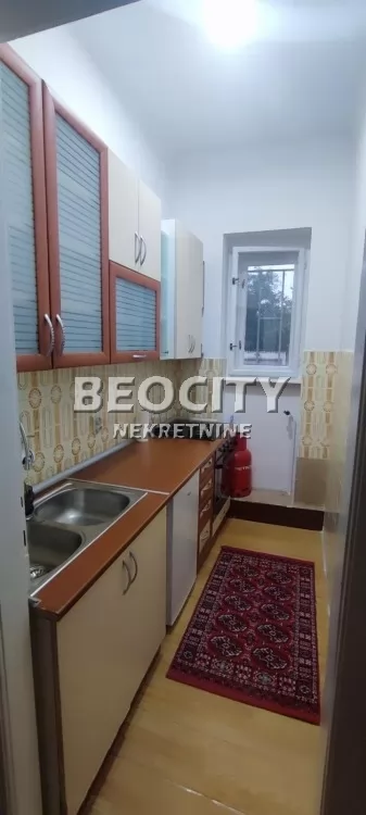 Trosoban stan, 70 m2, Bulevar Evrope, Železnička kolonija ID: 124456 3