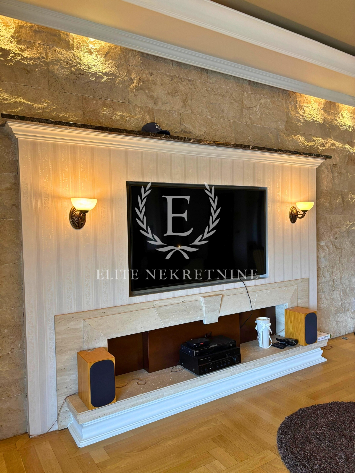 Izdavanje PENTHOUSE Vracar  petosoban duplex  garaza  cena sa troskovima 2