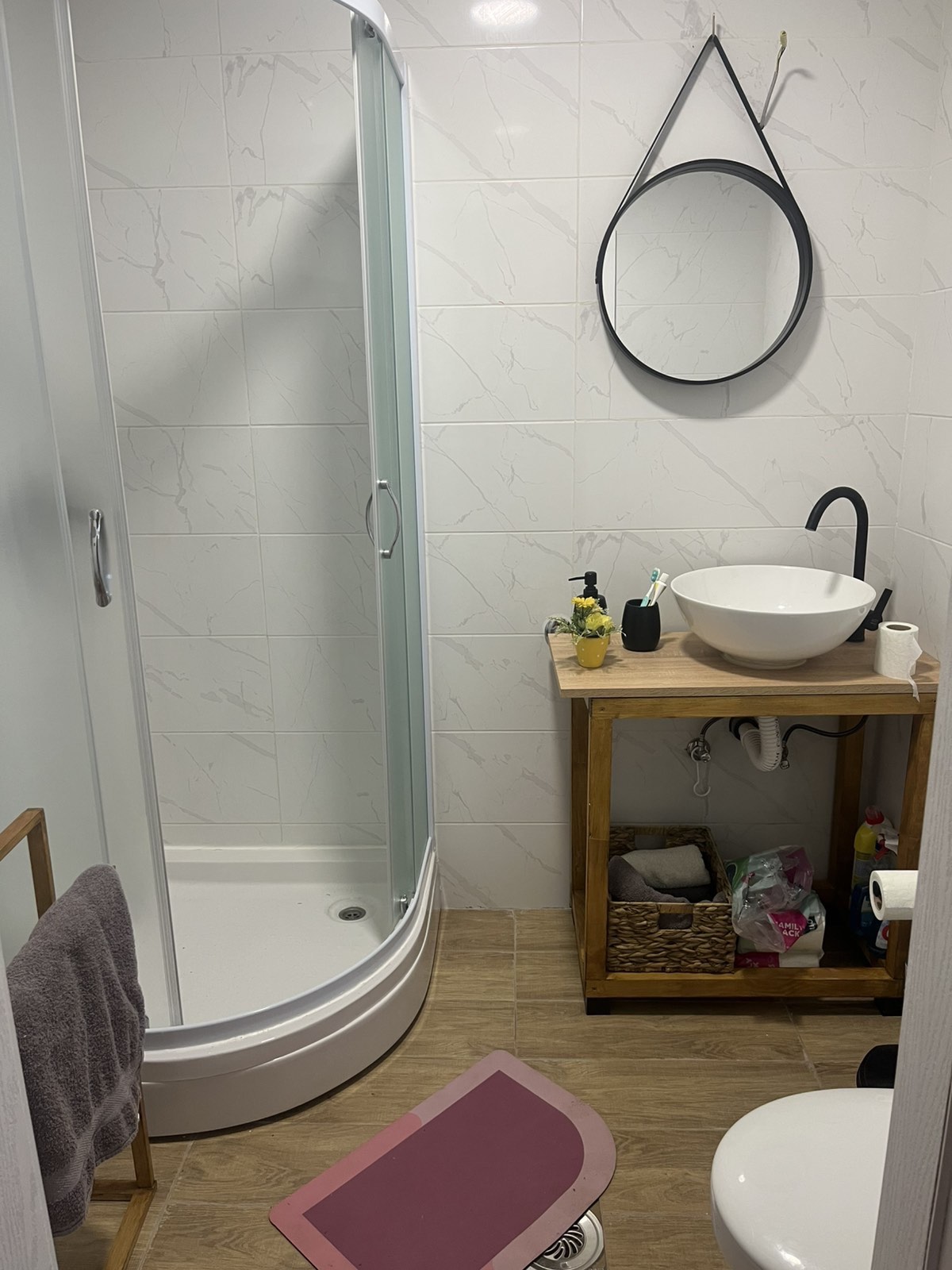 Na prodaju vikend kuca na Banstolu 5