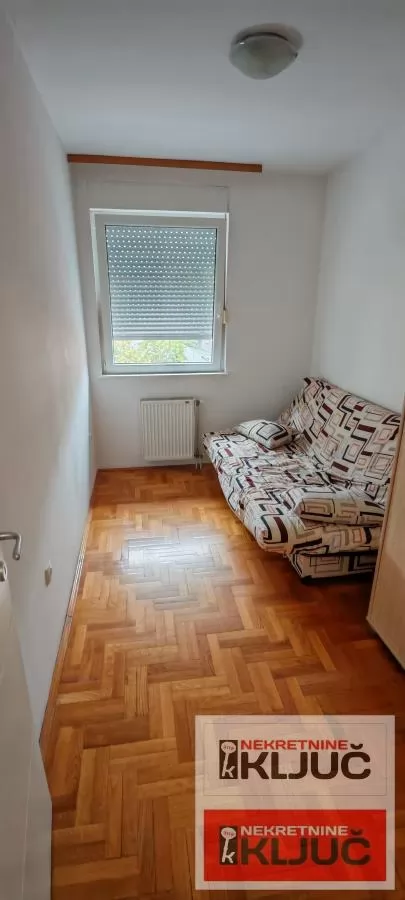 Dobar Jednoiposoban stan na Bulevaru oslobodjenja 6