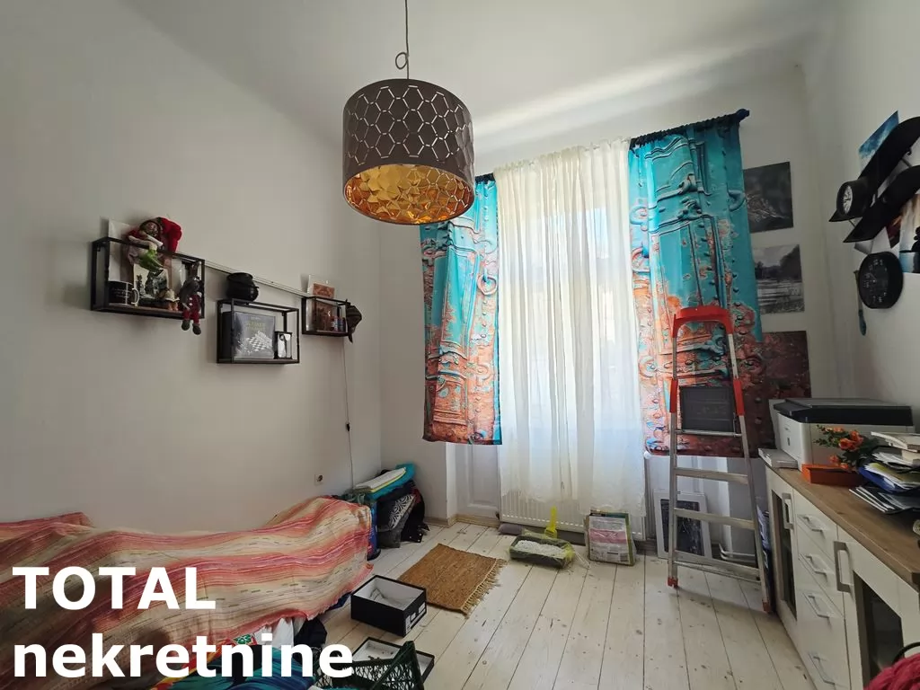 Kuca,SREMSKI KARLOVCI,SREMSKI KARLOVCI,kv: 200.00, € 800000, ID: 3091481 15