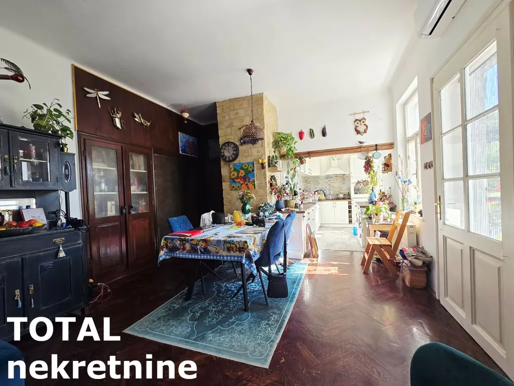 Kuca,SREMSKI KARLOVCI,SREMSKI KARLOVCI,kv: 200.00, € 800000, ID: 3091481 19