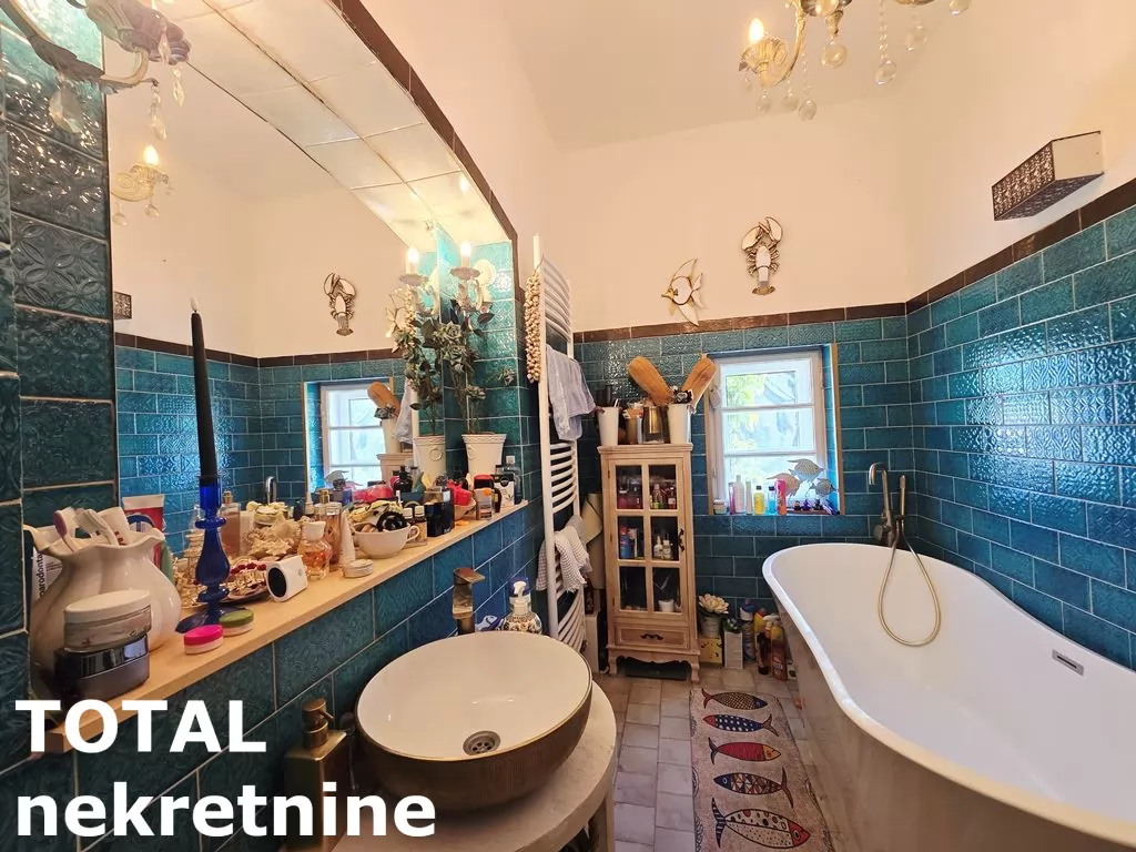 Kuca,SREMSKI KARLOVCI,SREMSKI KARLOVCI,kv: 200.00, € 800000, ID: 3091481 22