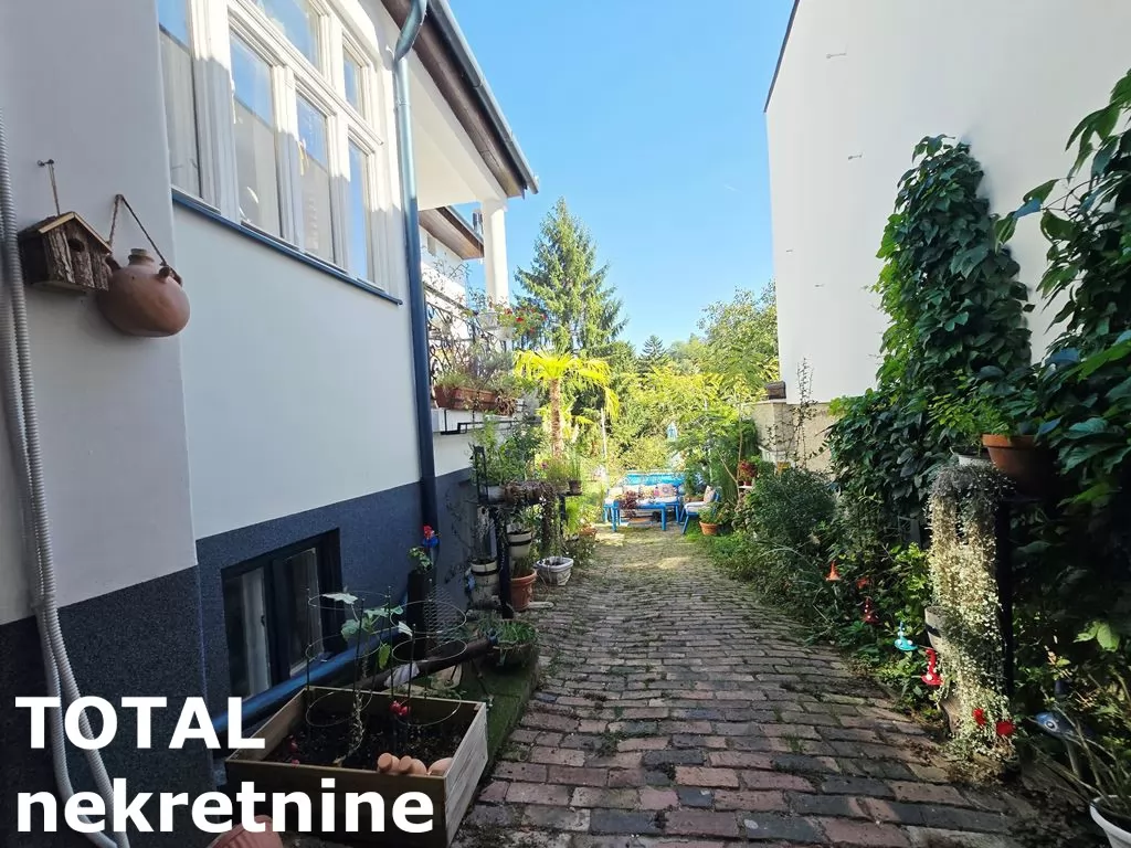 Kuca,SREMSKI KARLOVCI,SREMSKI KARLOVCI,kv: 200.00, € 800000, ID: 3091481 7