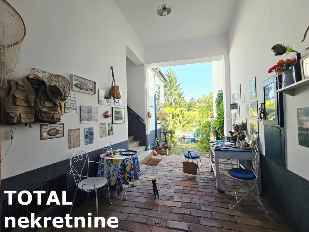 Kuca,SREMSKI KARLOVCI,SREMSKI KARLOVCI,kv: 200.00, € 800000, ID: 3091481 8