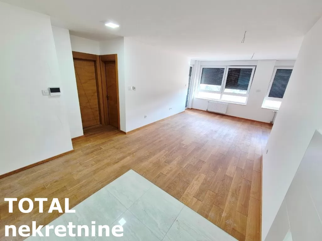 Stan,NOVI SAD,CENTAR,kv: 52.00, € 239200, ID: 1101566 12