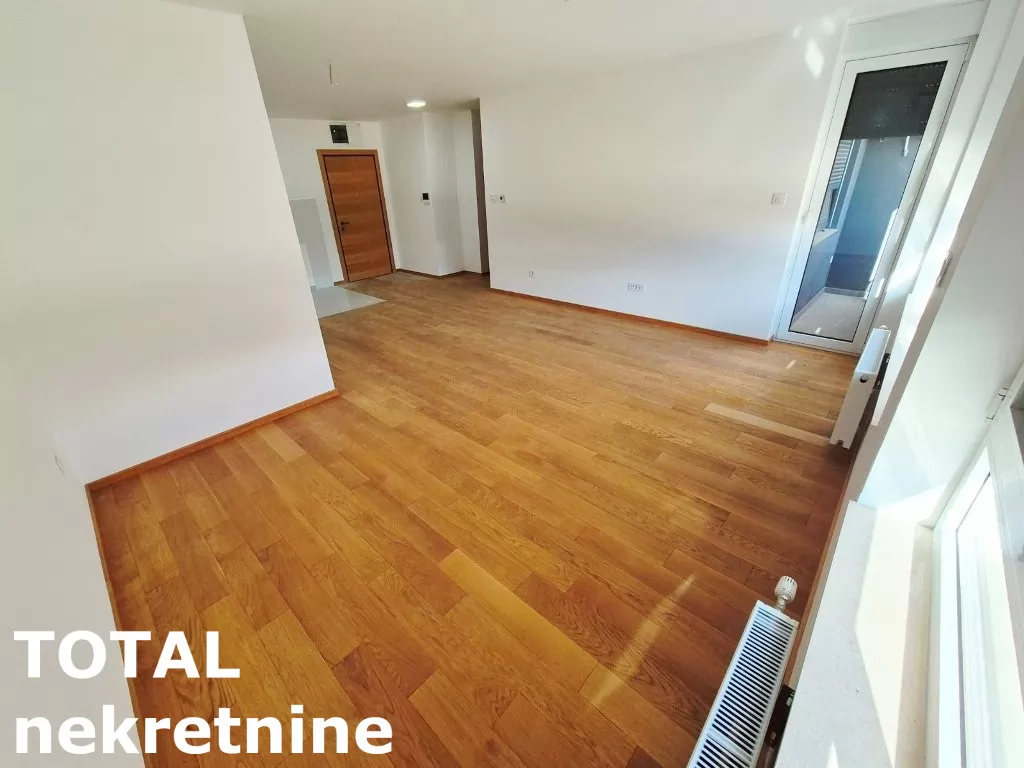 Stan,NOVI SAD,CENTAR,kv: 52.00, € 239200, ID: 1101566 8