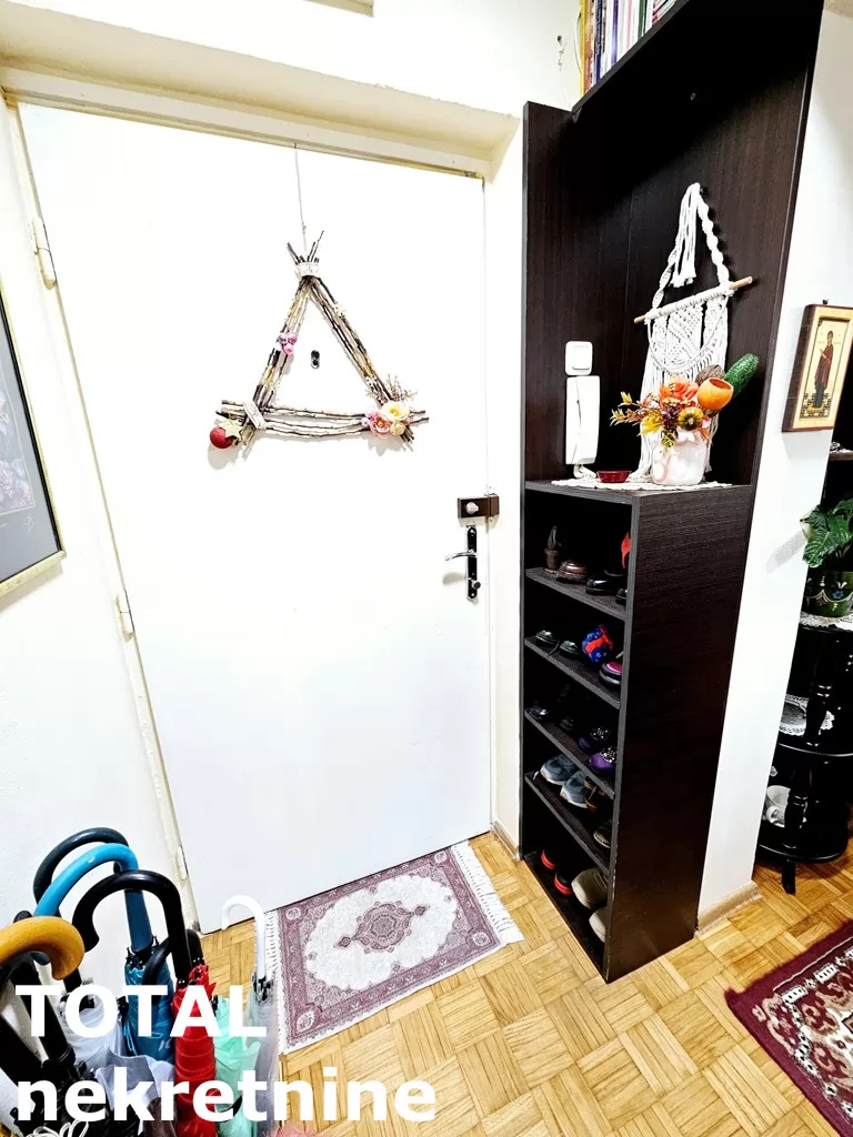 Stan,NOVI SAD,DETELINARA,kv: 43.00, € 125000, ID: 1101574 11