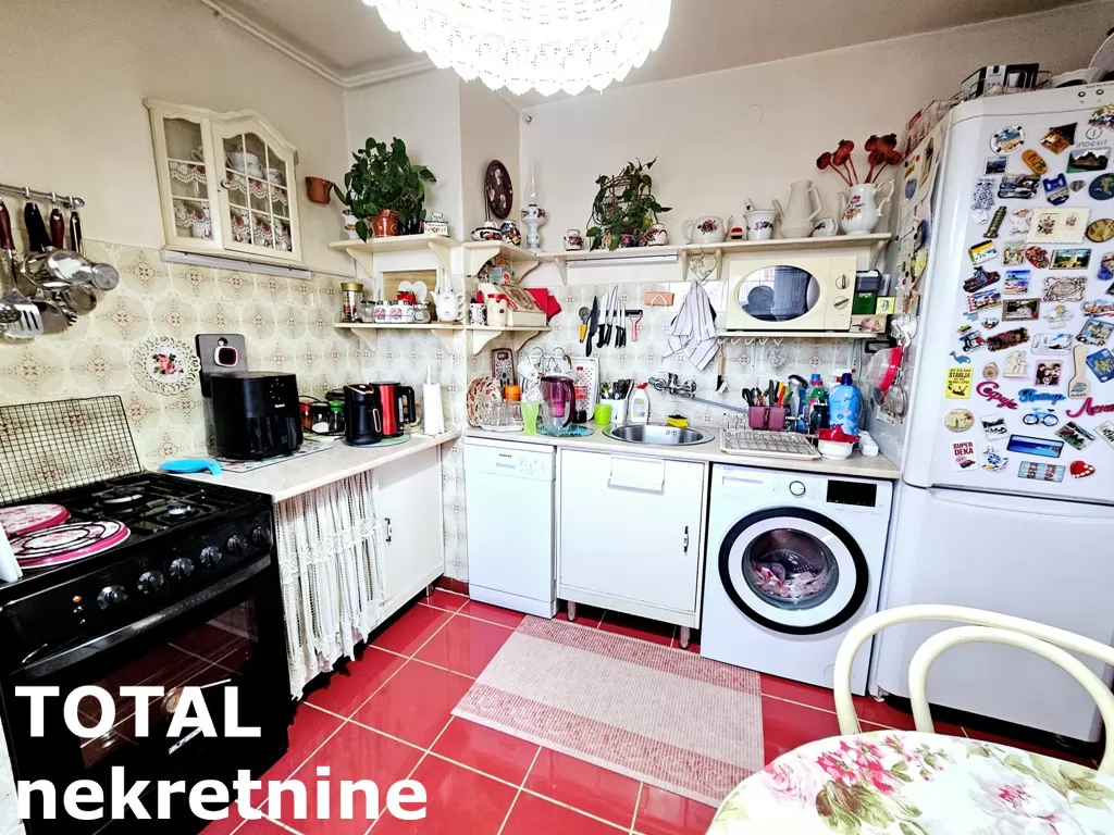 Stan,NOVI SAD,DETELINARA,kv: 43.00, € 125000, ID: 1101574 4