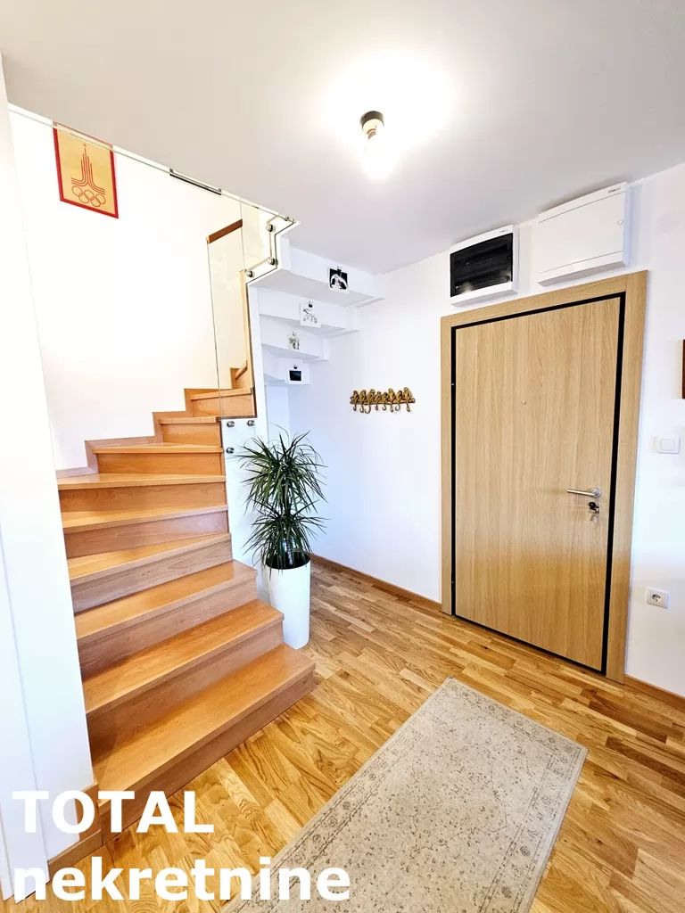 Stan,NOVI SAD,GRBAVICA,kv: 70.00, € 165000, ID: 1101573 11