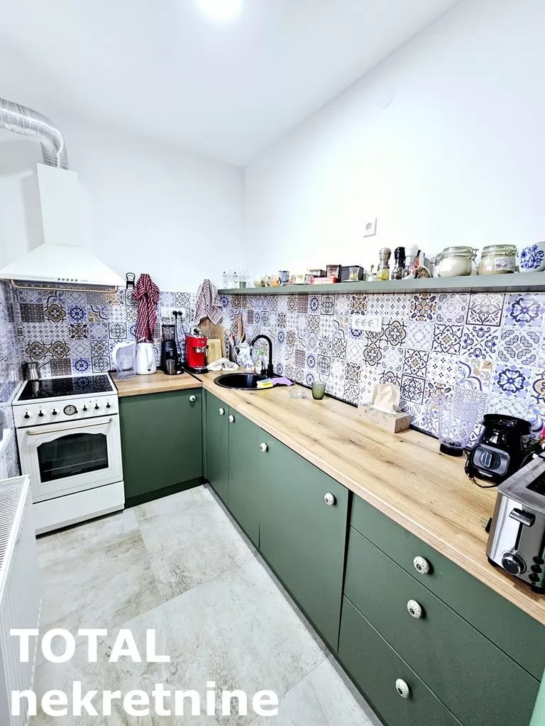 Stan,NOVI SAD,GRBAVICA,kv: 70.00, € 165000, ID: 1101573 8