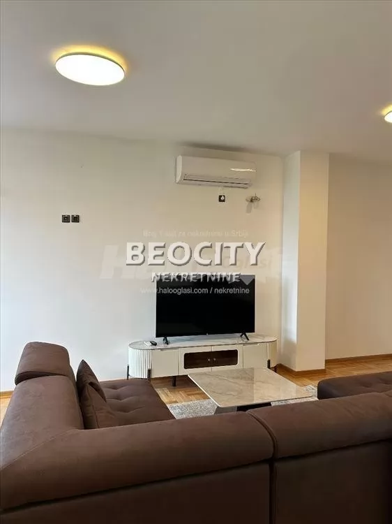 Trosoban stan, 100 m2, Dedinje ID: 123878 4