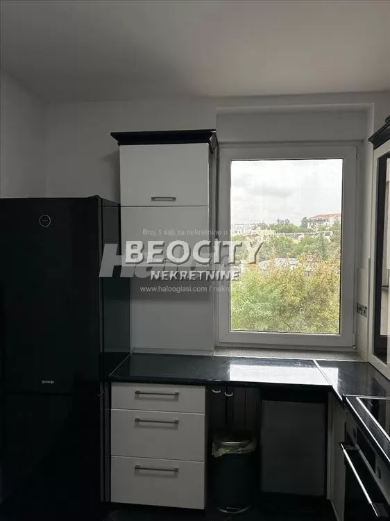 Trosoban stan, 100 m2, Dedinje ID: 123878 8