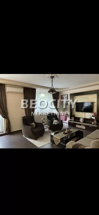 Trosoban stan, 90 m2, Dorćol, Dubrovačka ID: 124687 1