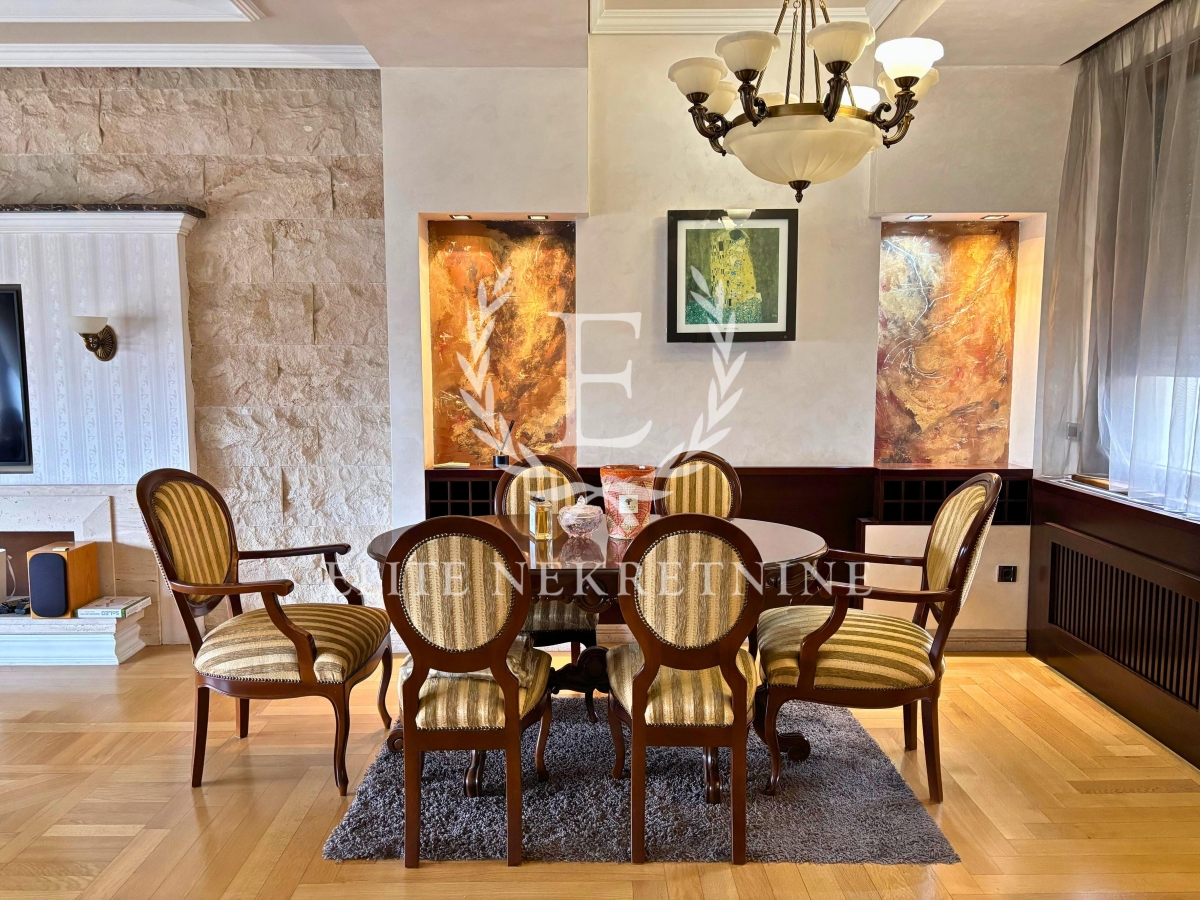 Izdavanje PENTHOUSE Vracar  petosoban duplex  garaza  cena sa troskovima 4