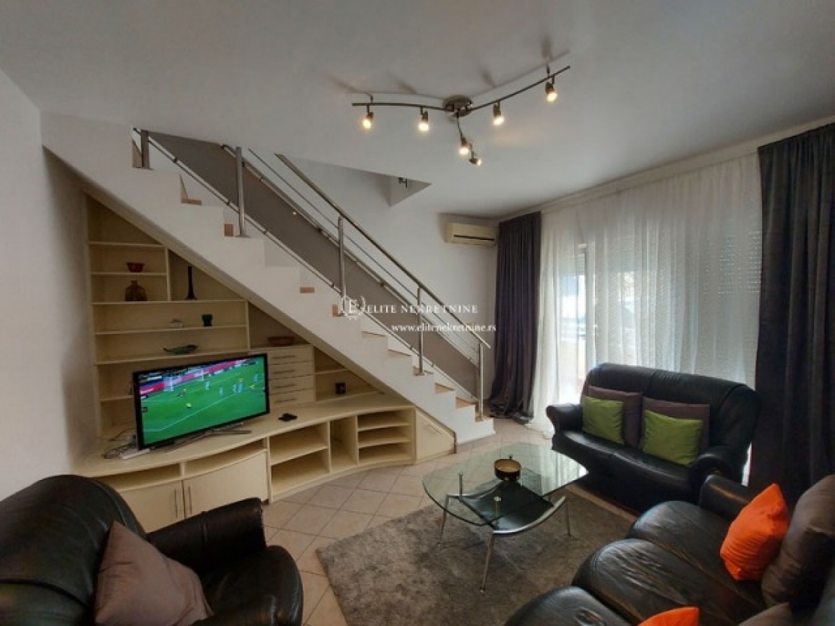 Izdavanje cetvorosoban duplex penthouse  garaza 4