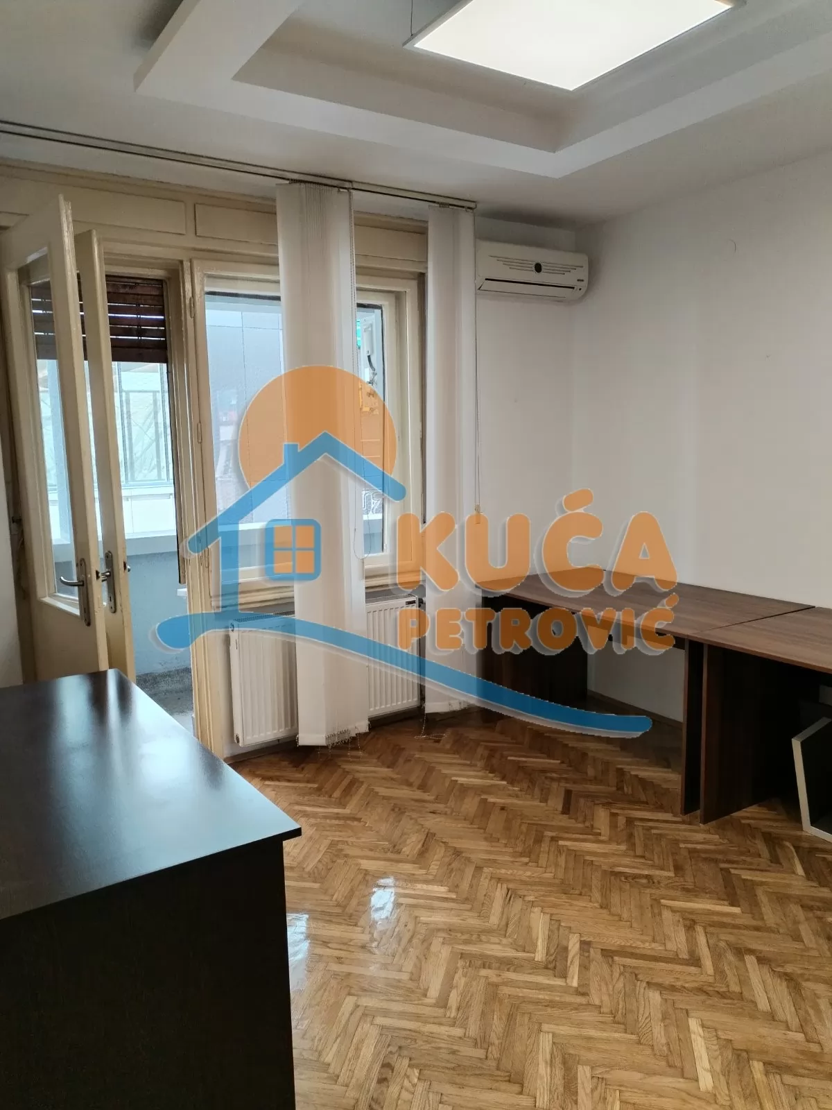 Dvosoban stan, 52 m2, Centar, Obrenovićeva ID: i-015120 1