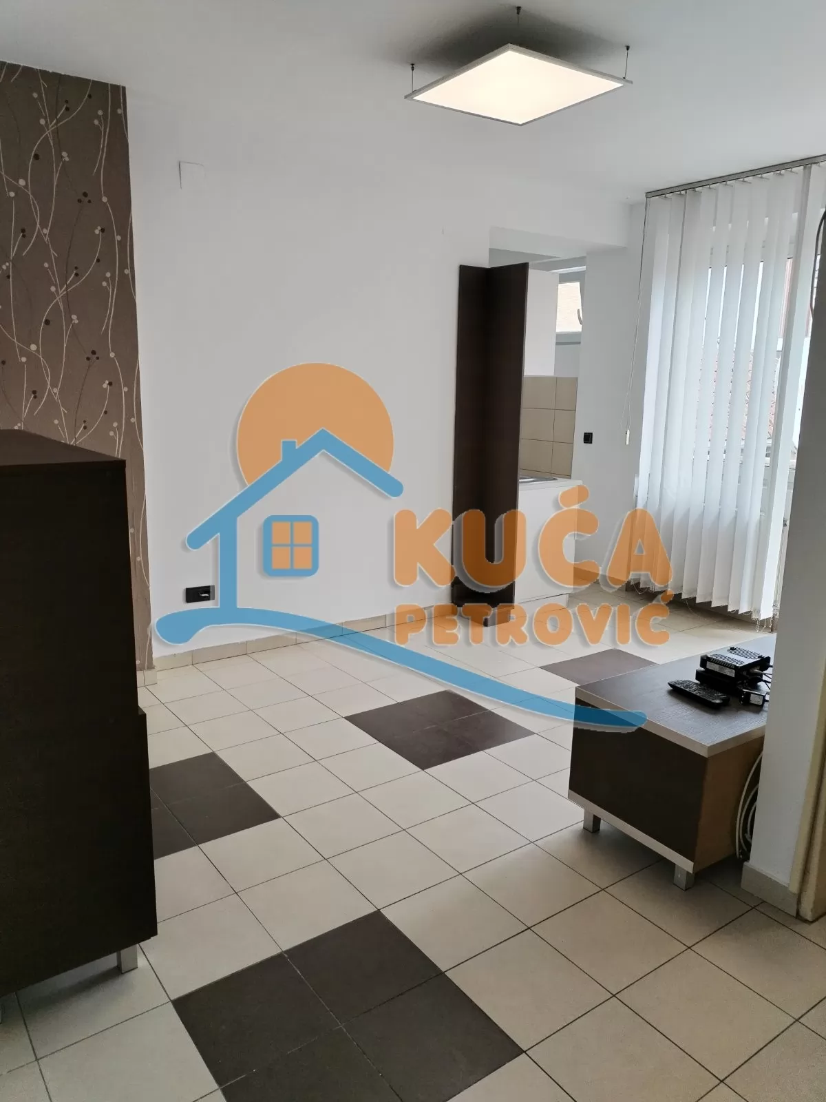 Dvosoban stan, 52 m2, Centar, Obrenovićeva ID: i-015120 5