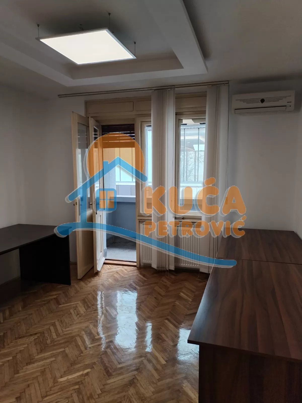 Dvosoban stan, 52 m2, Centar, Obrenovićeva ID: i-015120 9