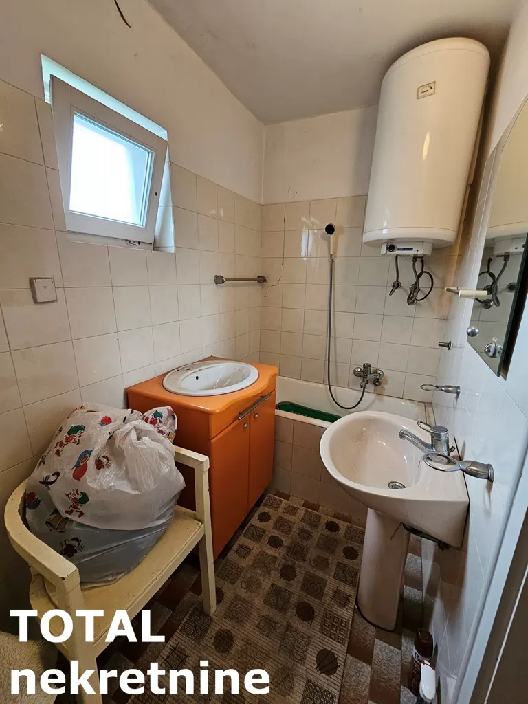 Kuca,NOVI SAD,SALAJKA,kv: 172.00, € 325000, ID: 3091354 9