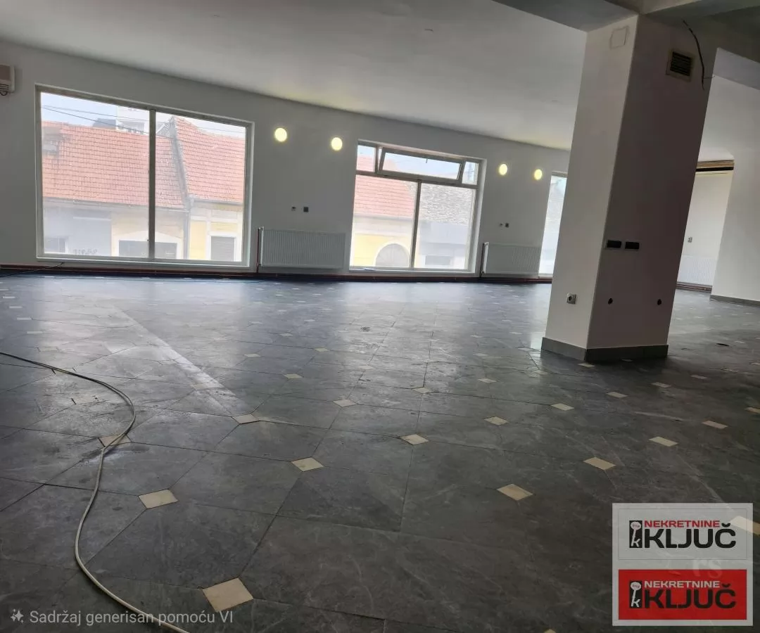 CENTAR IZDAJE SE POSLOVNI PROSTOR 8