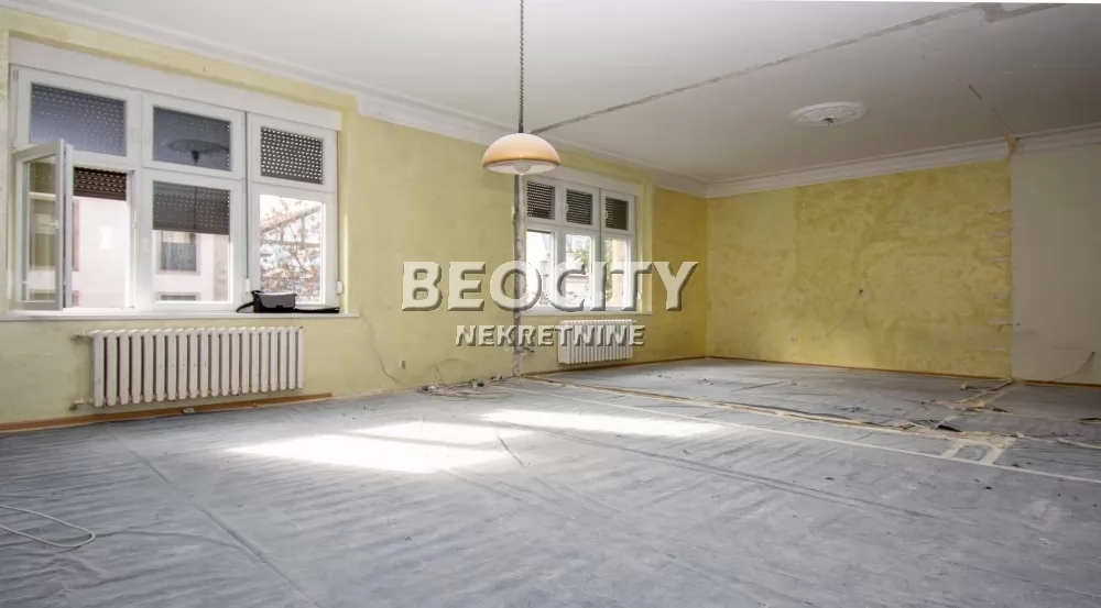 četvorosoban stan, 135 m2, Vukov spomenik, Vojvode Bogdana ID: 124760 1