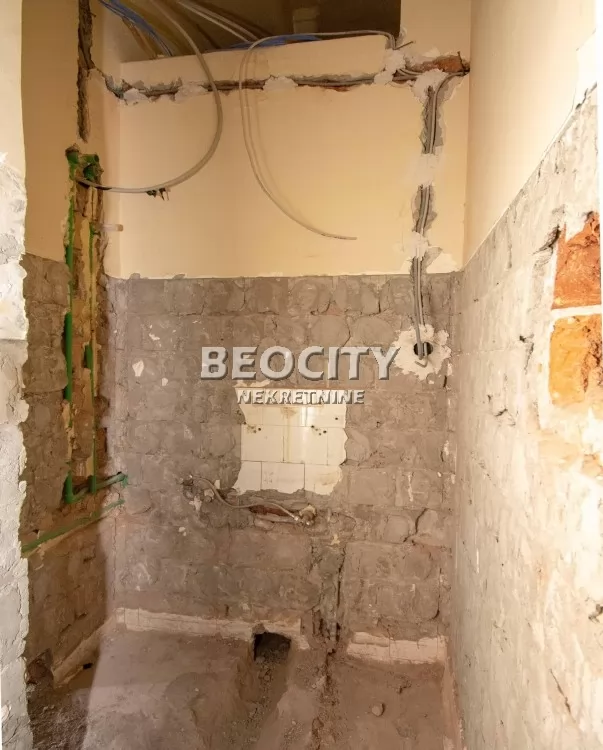 četvorosoban stan, 135 m2, Vukov spomenik, Vojvode Bogdana ID: 124760 11