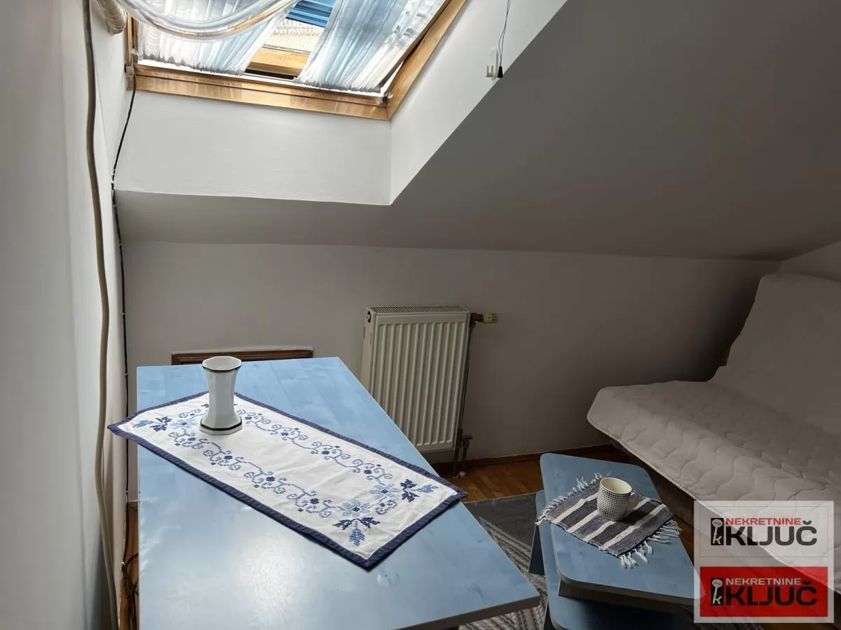 Salajka,21 m2 Garsonjera,nameštena 1