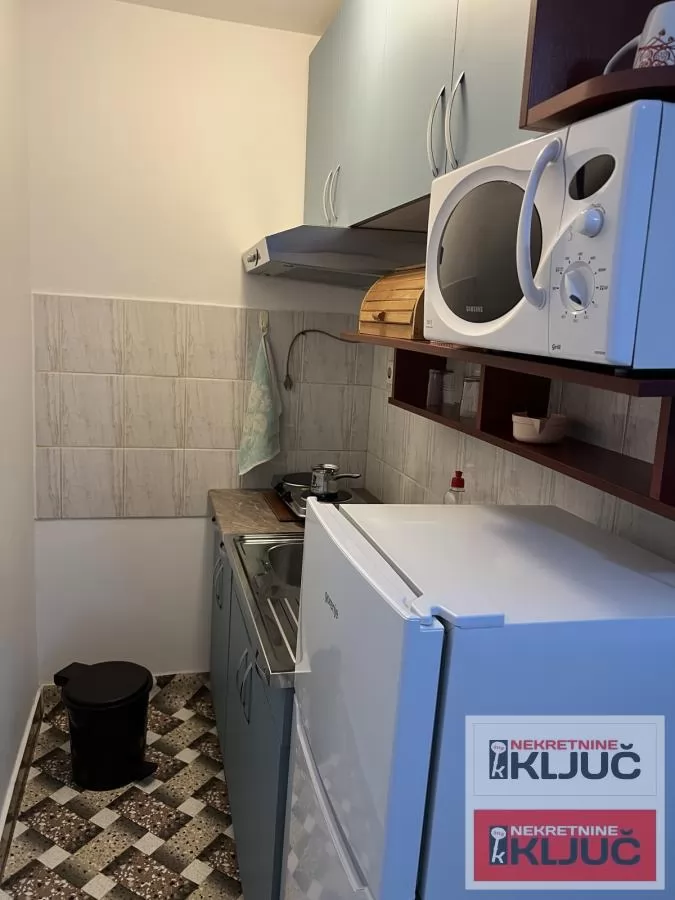 Salajka,21 m2 Garsonjera,nameštena 5