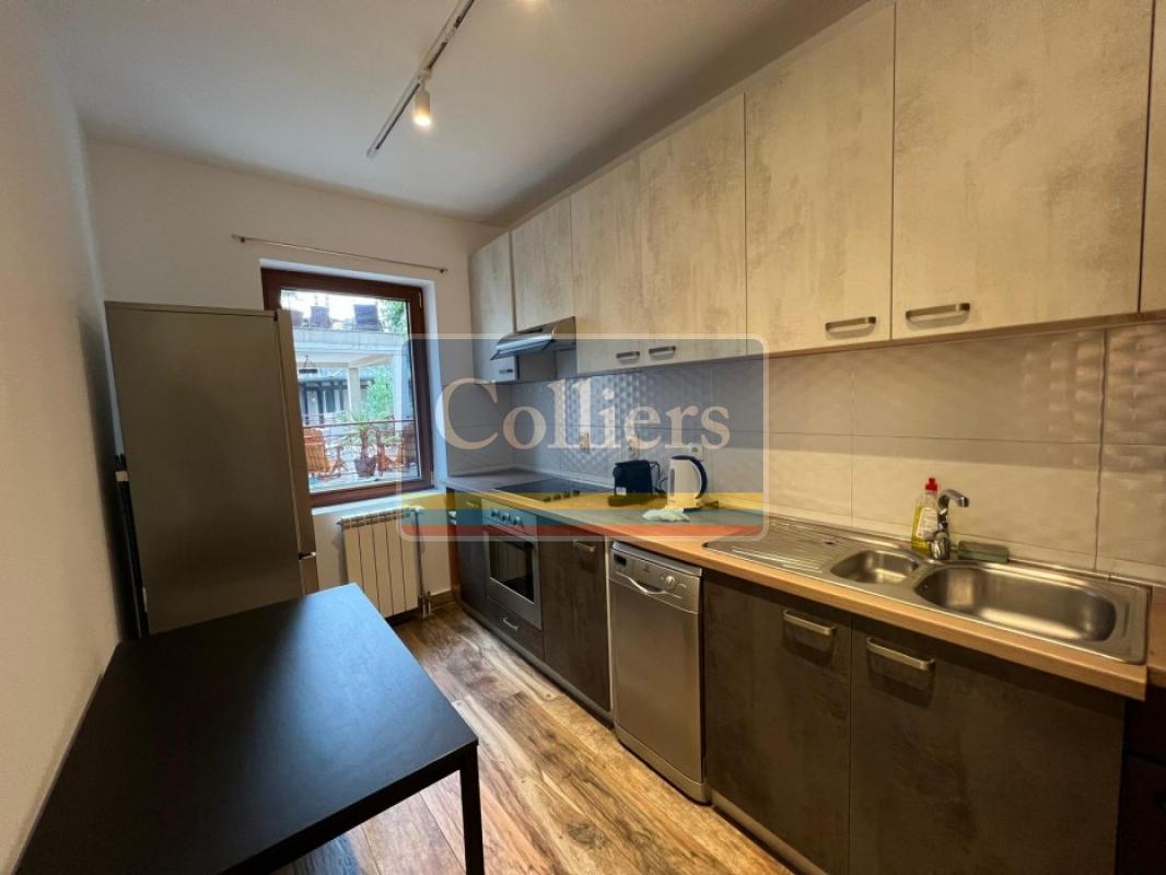 Savski venac, Senjak, Drvarska , 3.0, 82.00m2, 2000 EUR 2