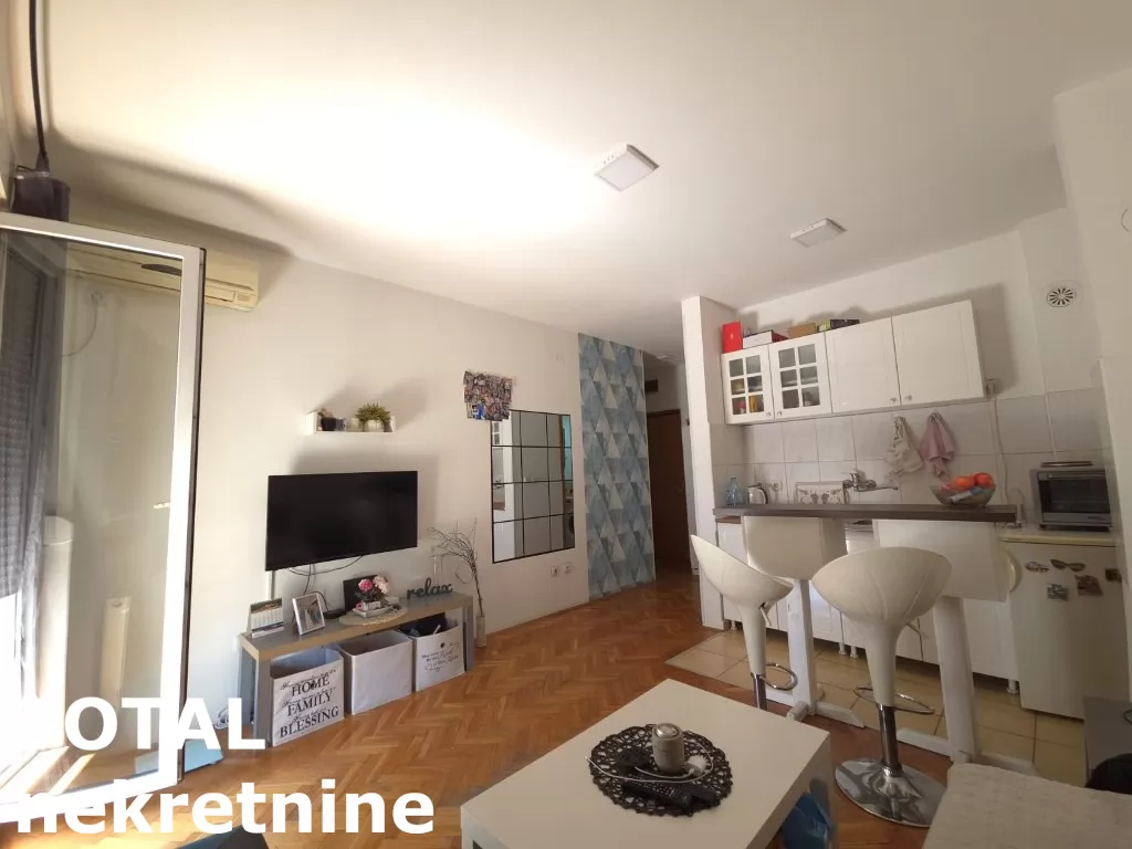 Stan,NOVI SAD,NOVA DETELINARA,kv: 25.00, € 86410, ID: 1101583 4