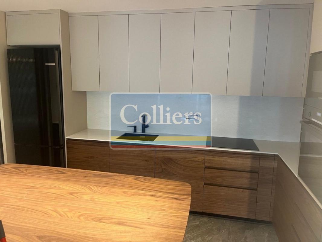 Vračar, Hram Svetog Save, Mutapova, 4.0, 200.00m2, 5000 EUR 3