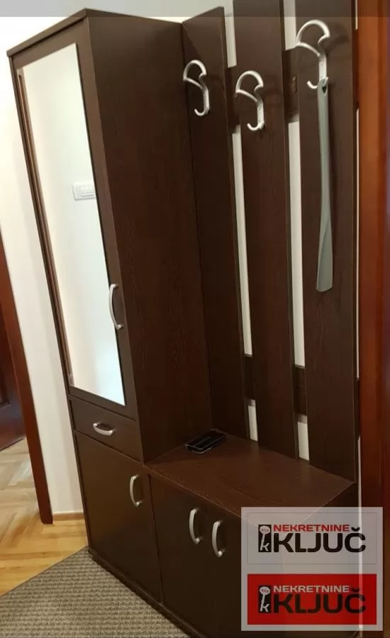 BETANIJA IZDAJE SE DVOSOBAN NAMEŠTEN STAN 12