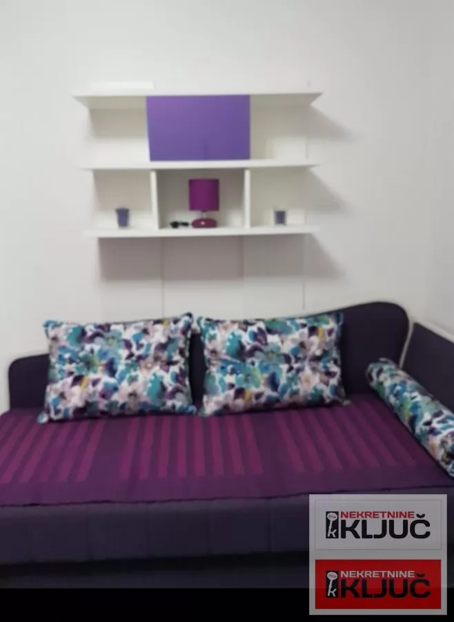 BETANIJA IZDAJE SE DVOSOBAN NAMEŠTEN STAN 18