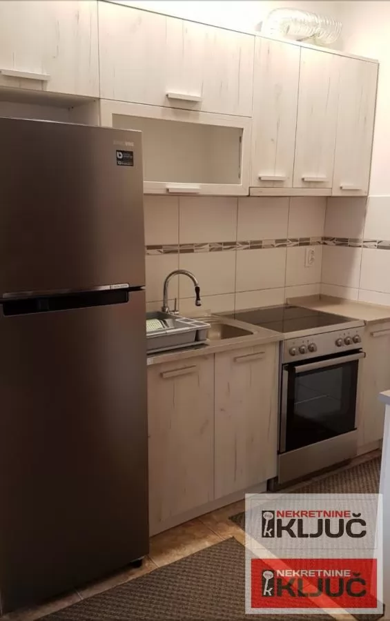 BETANIJA IZDAJE SE DVOSOBAN NAMEŠTEN STAN 5