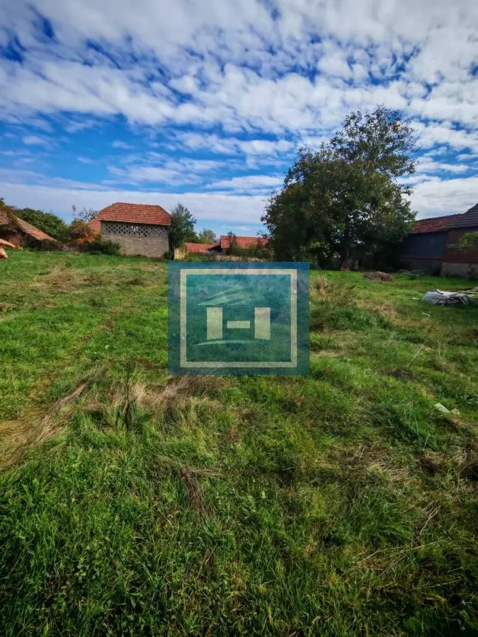 Plac u Trešnjevici do glavnog puta 1