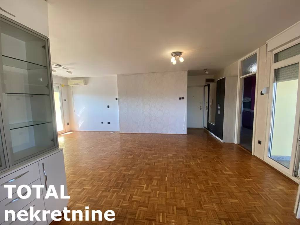 Stan,NOVI SAD,LIMAN 4,kv: 78.00, € 187200, ID: 1100233 4