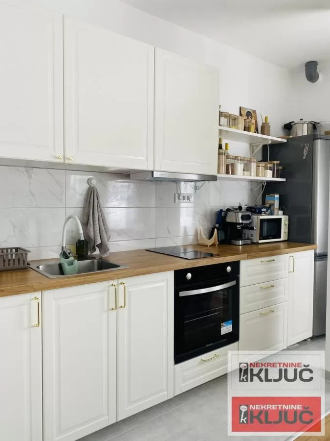 BLIZINA LIPOV GAJA, 30m2, Jednoiposoban, Namešten, sa parking mestom 6