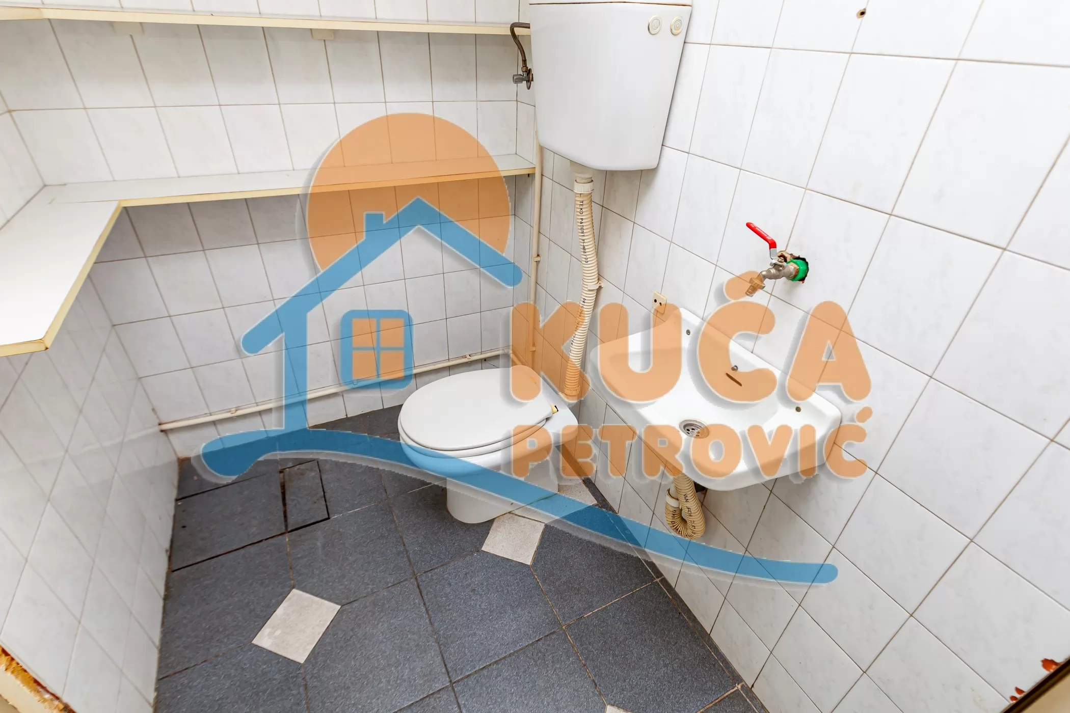 četvorosoban stan, 231 m2, Centar, Cara Dušana ID: p-015155 15
