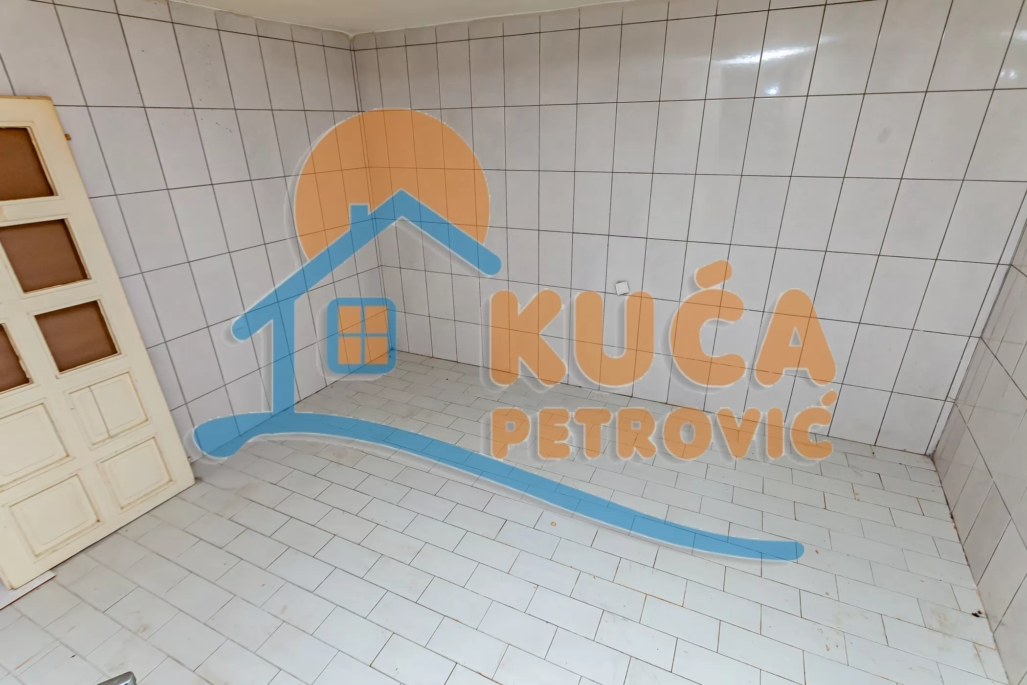 četvorosoban stan, 231 m2, Centar, Cara Dušana ID: p-015155 18