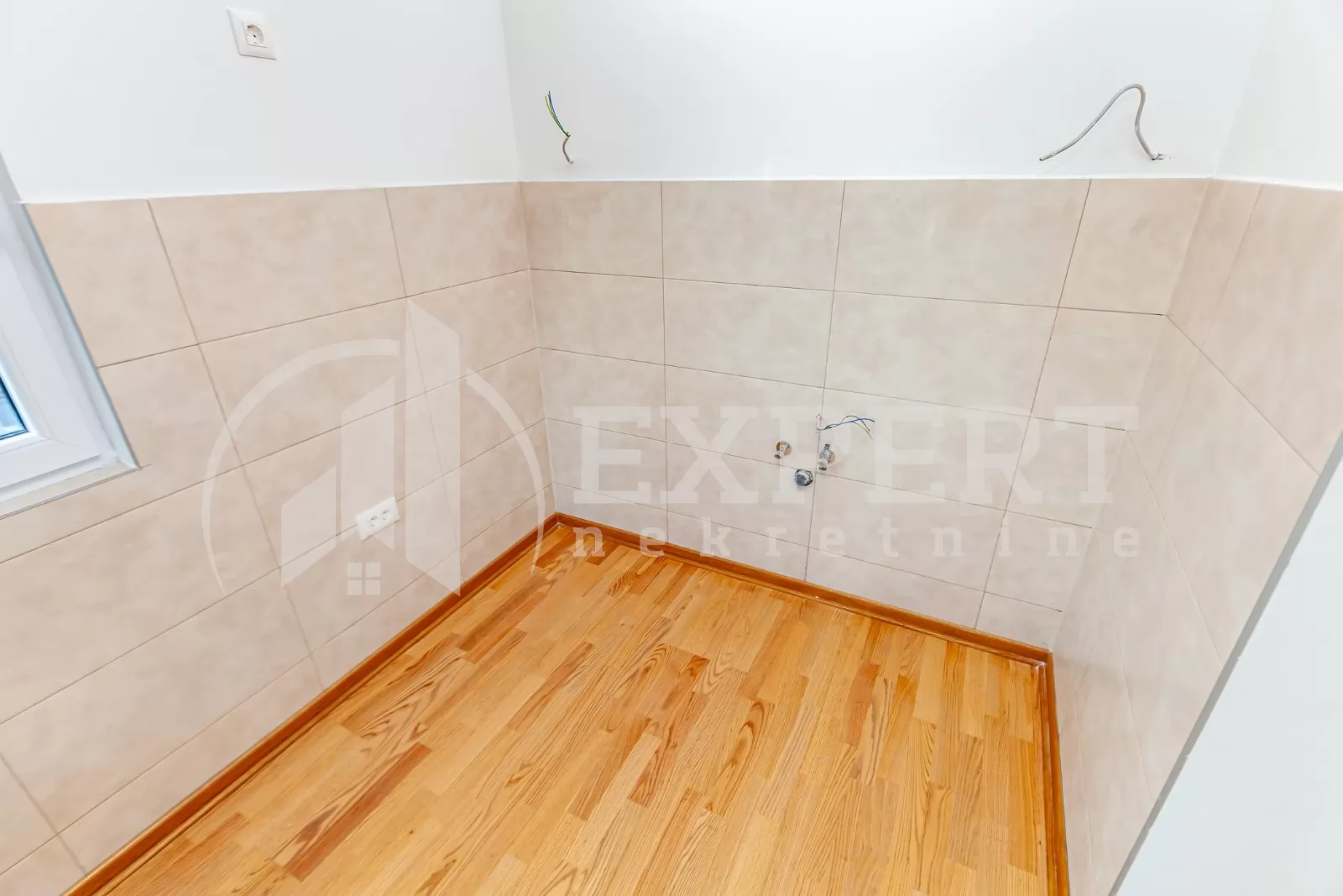 četvorosoban stan, 83 m2, Čair, Vojvode Mišića ID: p-015164 2