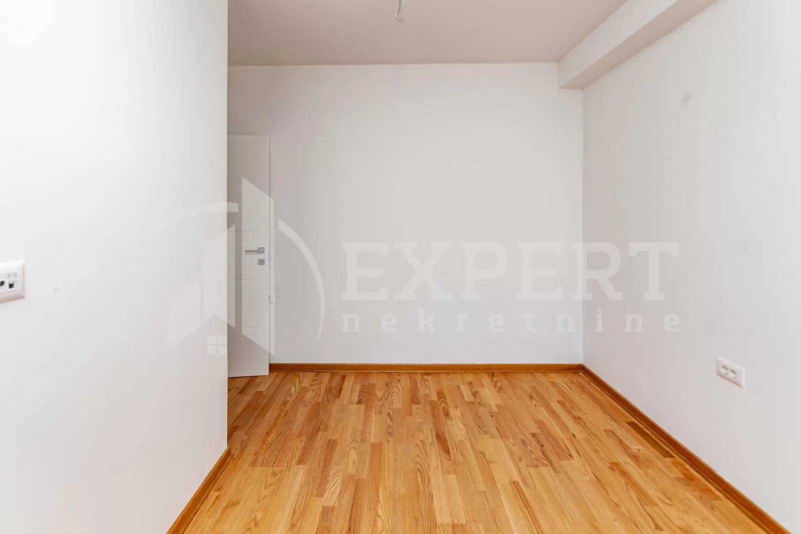 četvorosoban stan, 83 m2, Čair, Vojvode Mišića ID: p-015164 7