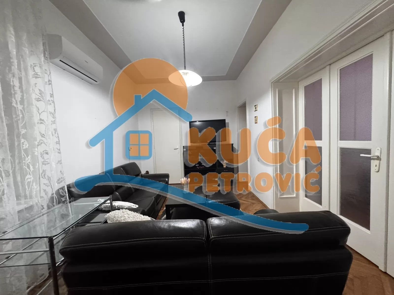 Dvosoban stan, 93 m2, Centar, Nikole Pašića ID: i-015157 1