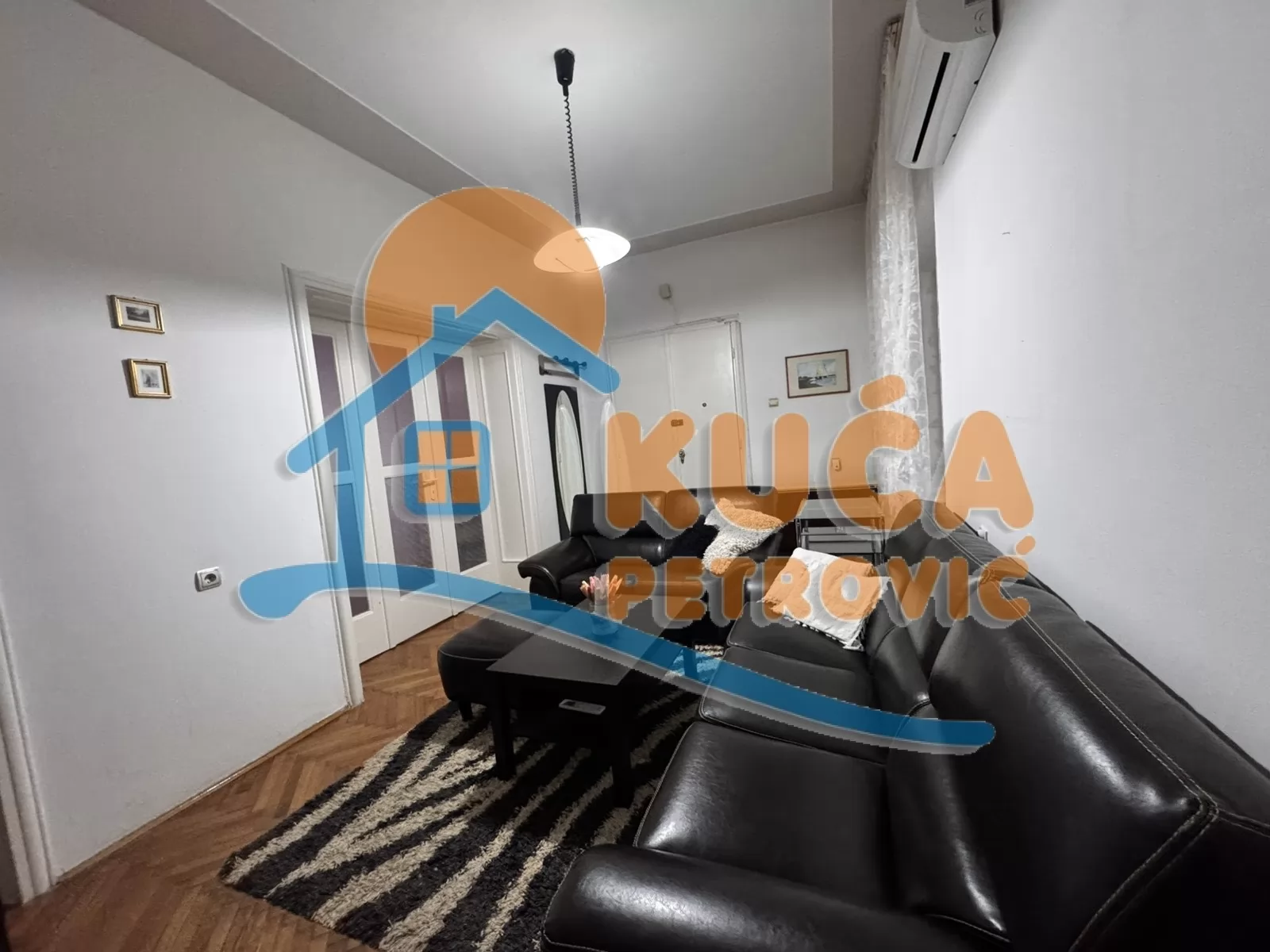 Dvosoban stan, 93 m2, Centar, Nikole Pašića ID: i-015157 2