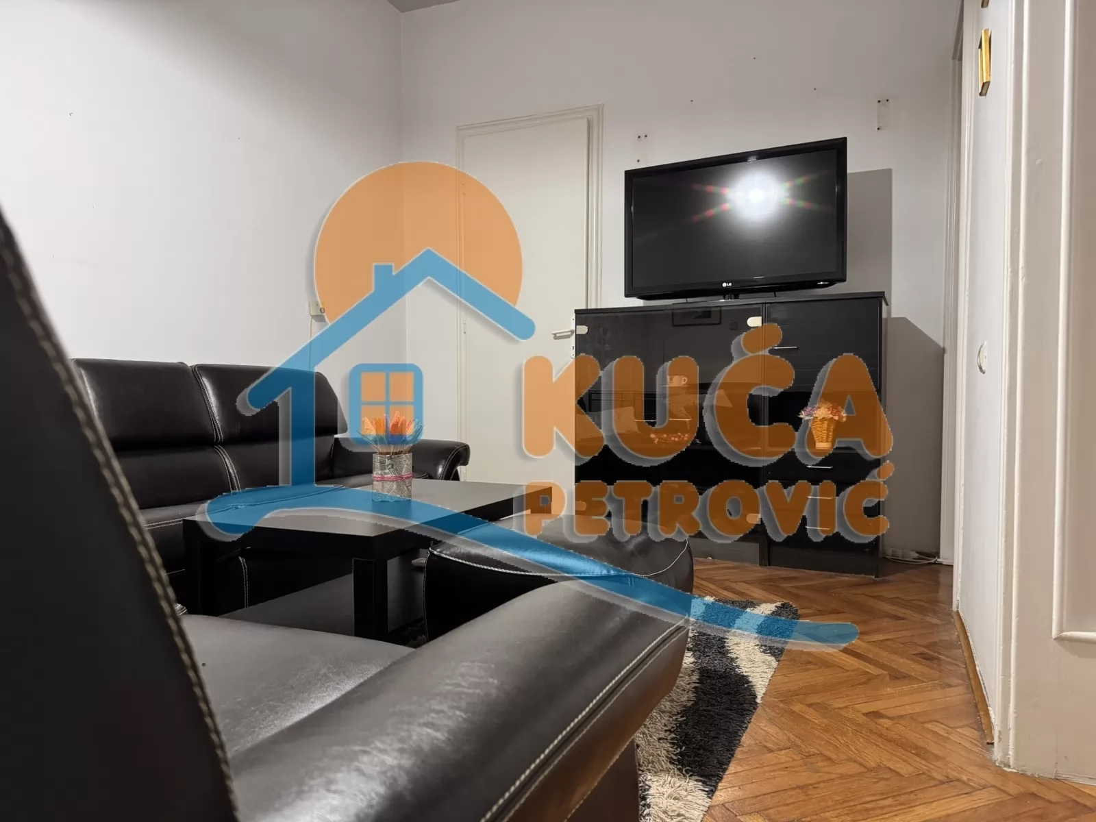 Dvosoban stan, 93 m2, Centar, Nikole Pašića ID: i-015157 5