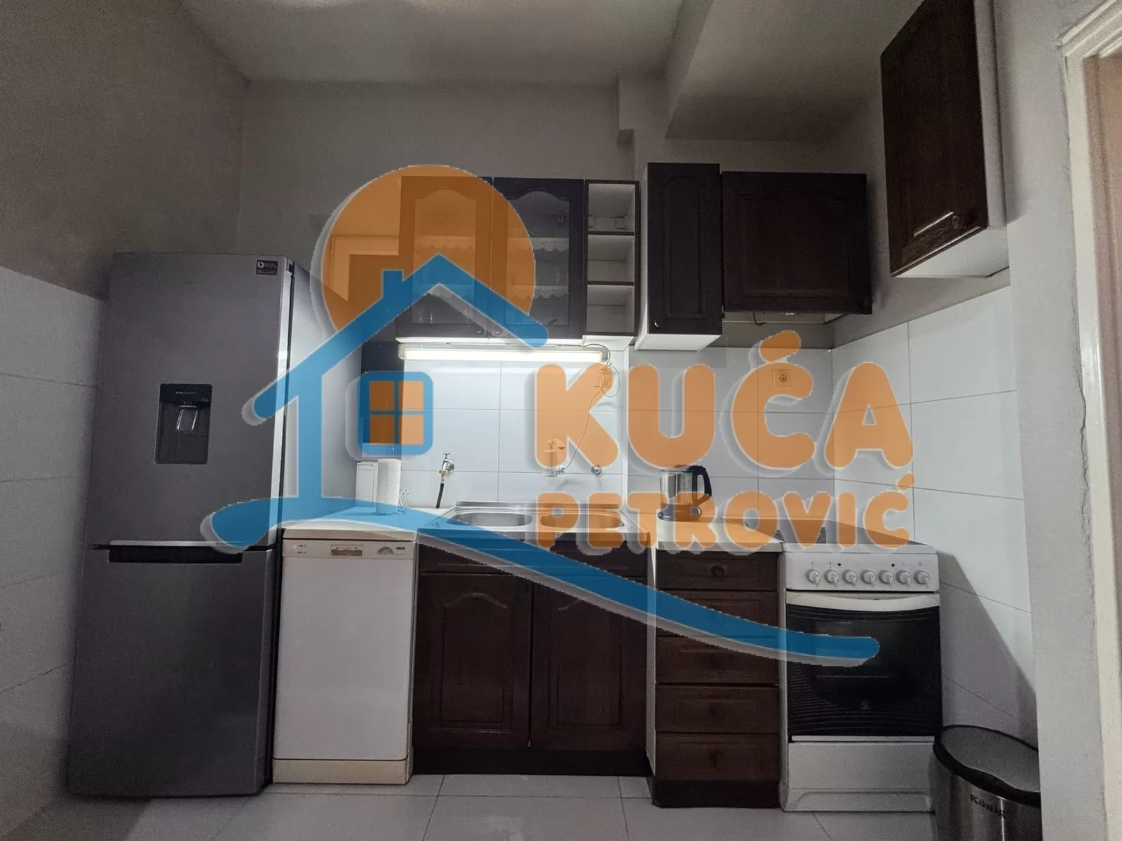 Dvosoban stan, 93 m2, Centar, Nikole Pašića ID: i-015157 7