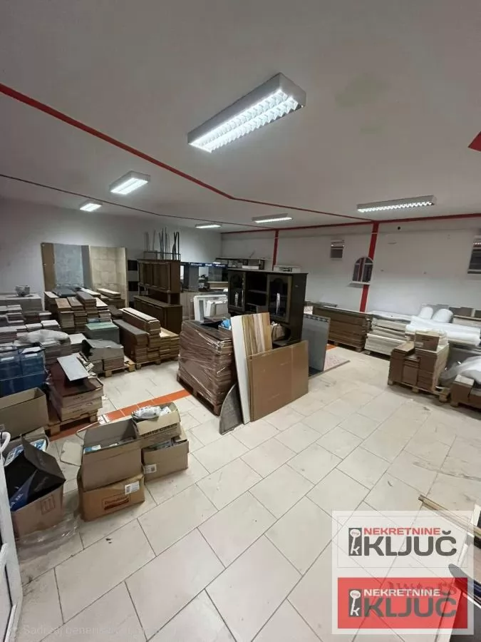 FUTOG IZDAJE SE MAGACINSKI PROSTOR 2