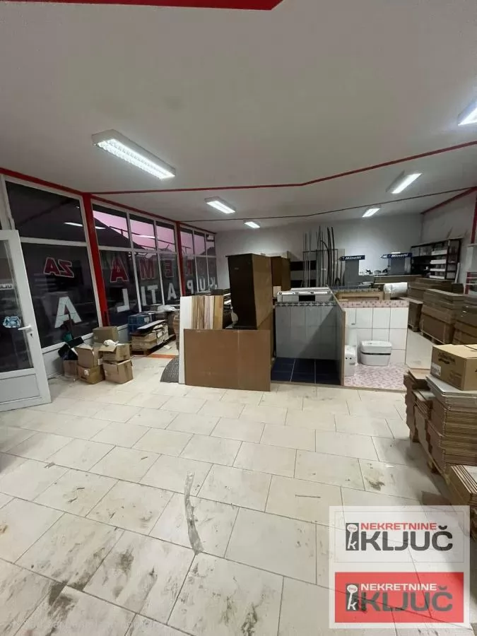 FUTOG IZDAJE SE MAGACINSKI PROSTOR 3