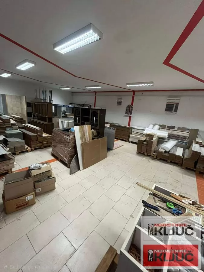 FUTOG IZDAJE SE MAGACINSKI PROSTOR 5