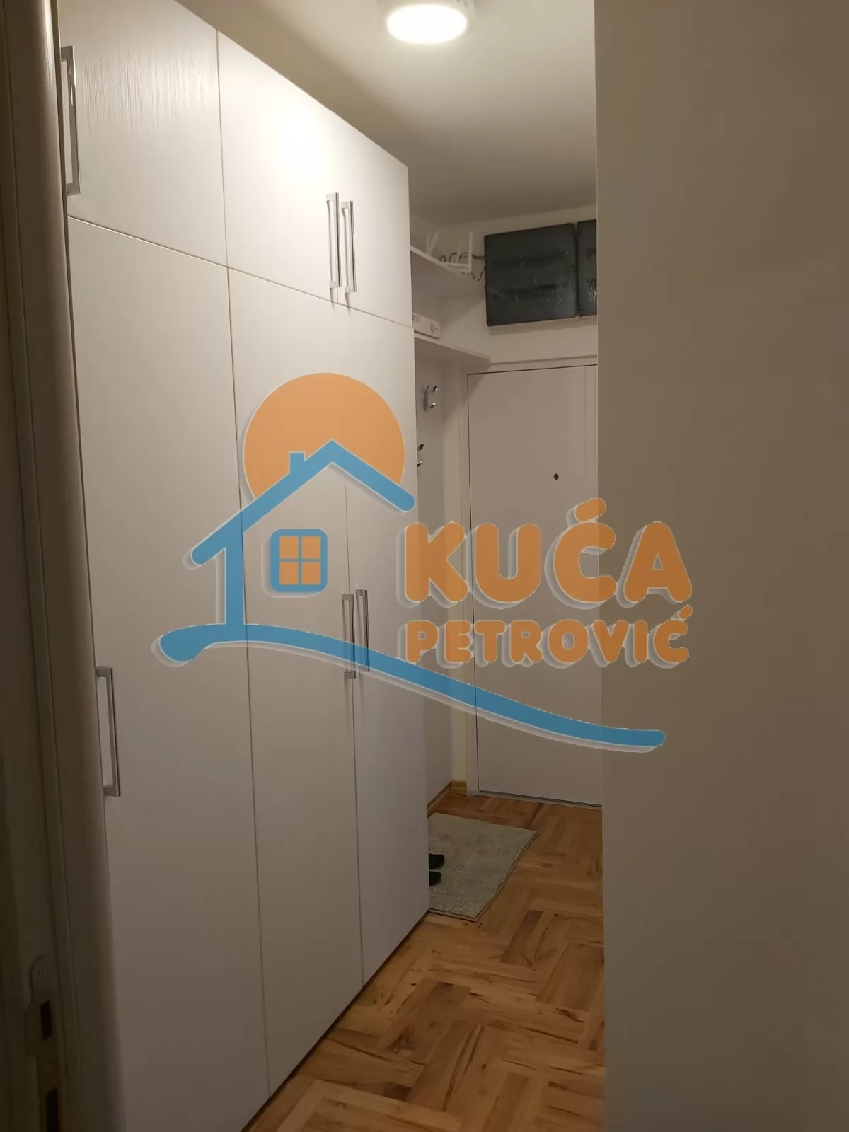 Jednosoban stan, 44 m2, Dom zdravlja, Vojvode Tankosića ID: i-015159 14